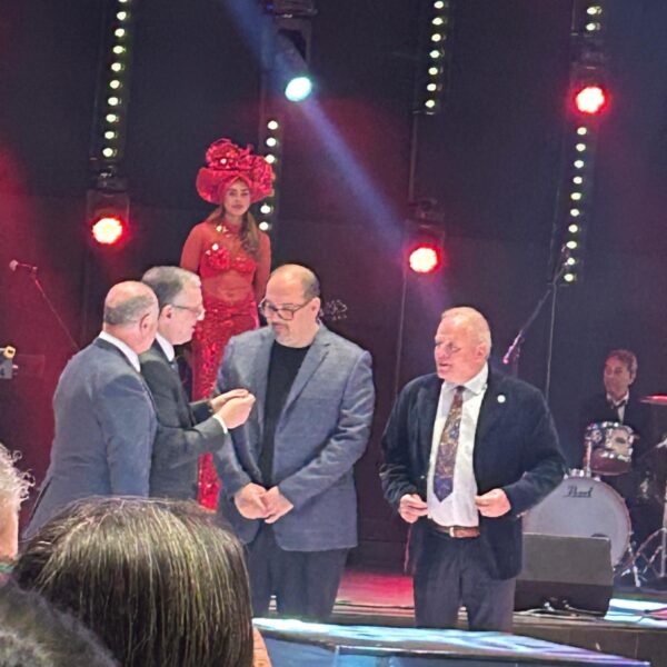 WhatsApp Image 2026 01 14 at 18 11 51 1 600x600